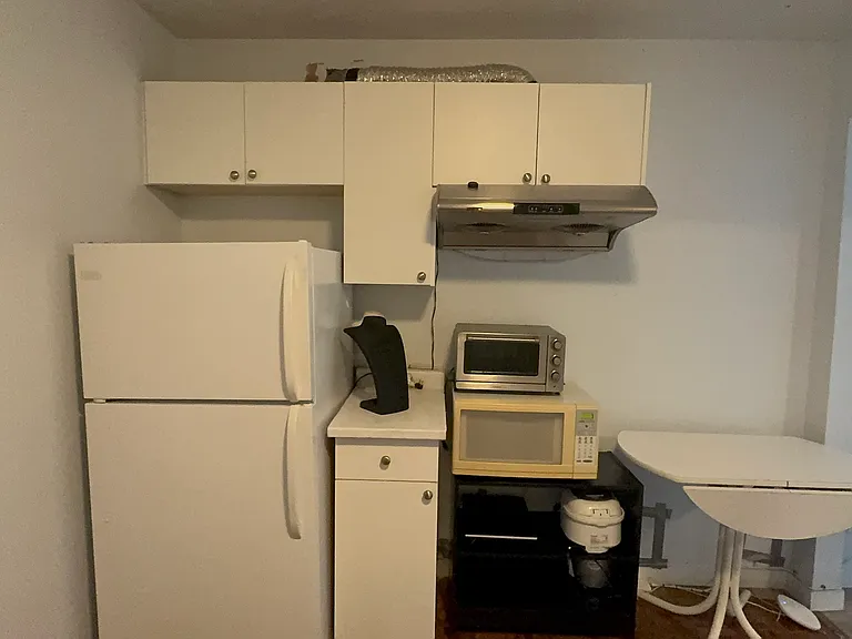 7951 Thormanby Cres #11 — Photo 11