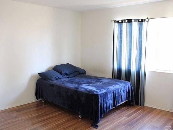 4th image of 15061 Nordhoff St Unit 115