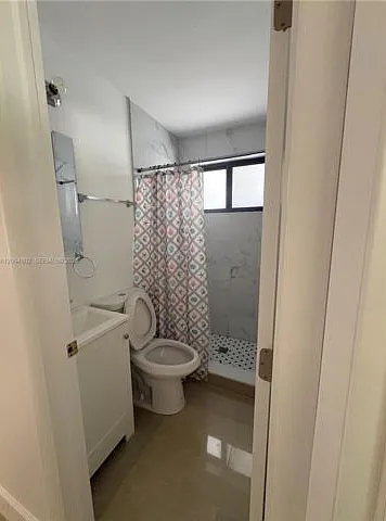 8581 SW 29th St — Photo 7