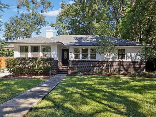 8 Dyches Drive, Savannah, GA 31406