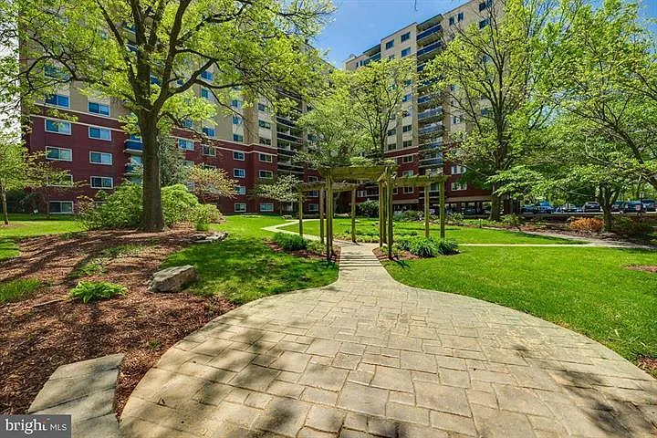 7333 New Hampshire Ave #708 — Photo 14