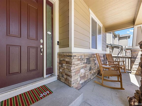 3rd image of 6411 Esmeralda Dr