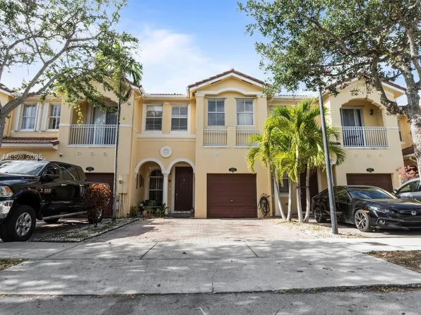 15037 SW 9th Ter, Miami, FL 33194