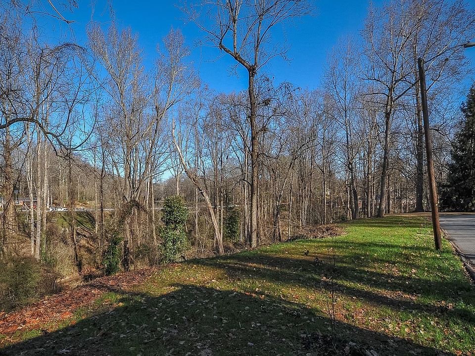 1st image of 0 Ashford Ave Lot 15