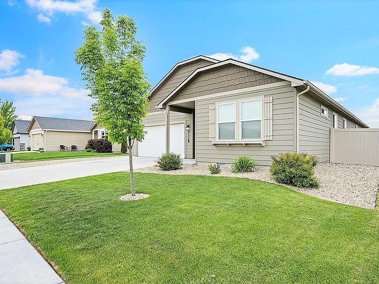 5116 Dynasty Ave — Photo 1