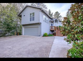 585 Upper Lavista Ct NW, Salem, OR