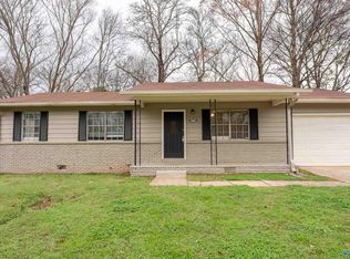 514 Lisa Ln NW, Huntsville, AL 35811