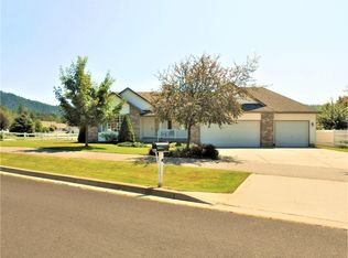 4370 N Deerfield Dr, Coeur D Alene, ID 83815