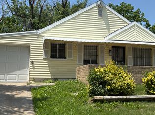 8028 Olive St, Kansas City, MO 64132