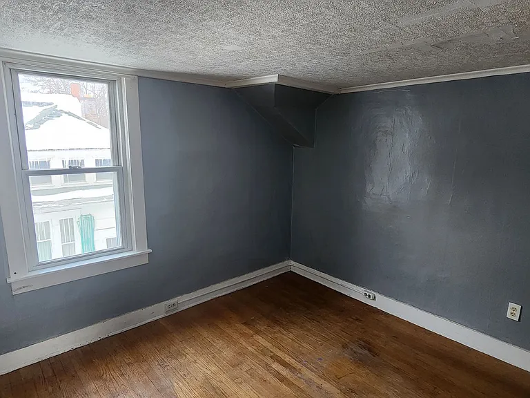 19 Lexington Ave — Photo 4