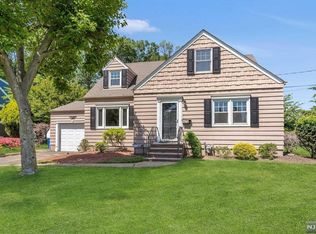 913 Floral Ave, Union, NJ 07083