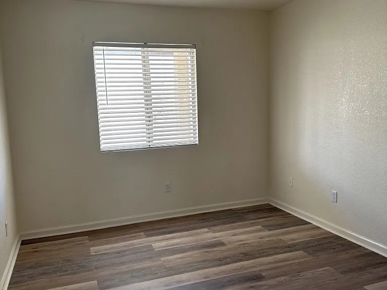 16784 Sultana St #12 — Photo 11