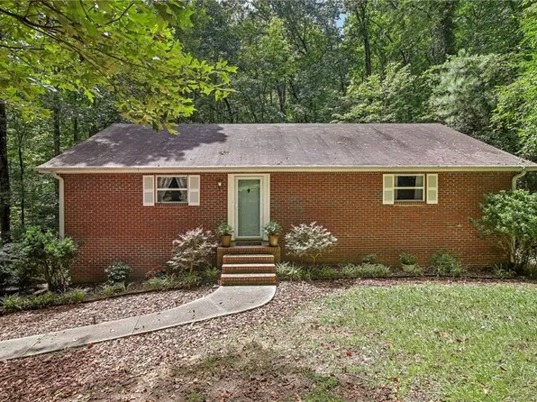 107 Indian Forest Rd, Jasper, GA 30143