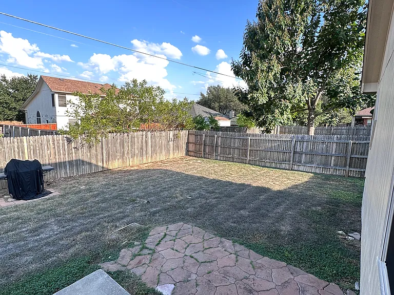 6902 Golden Oak Ln — Photo 26