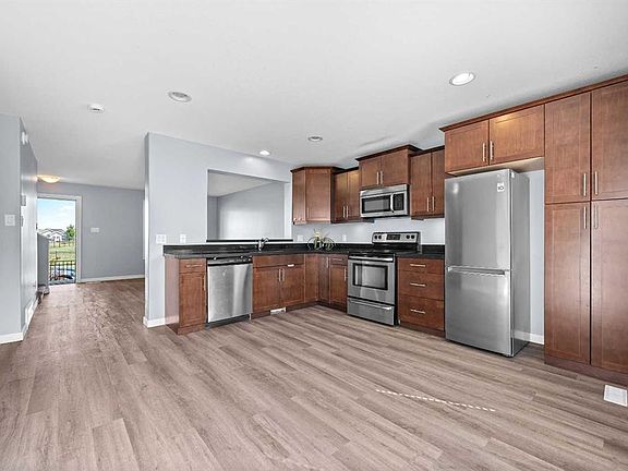 5th image of 3390 E 72nd Ave #30