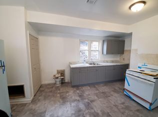10 N 19th St #R2, East Orange, NJ 07017