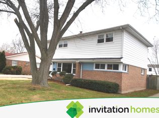 7718 W Monroe St, Skokie, IL 60714