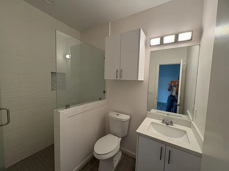 2607 E Hackberry Ave — Photo 4