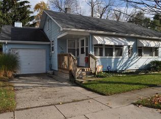 130 Washington St, Sparta, MI 49345