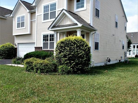 2nd image of 2689 Oswin Dr