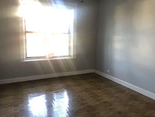 Rented by Clove Realty LLC | media 9