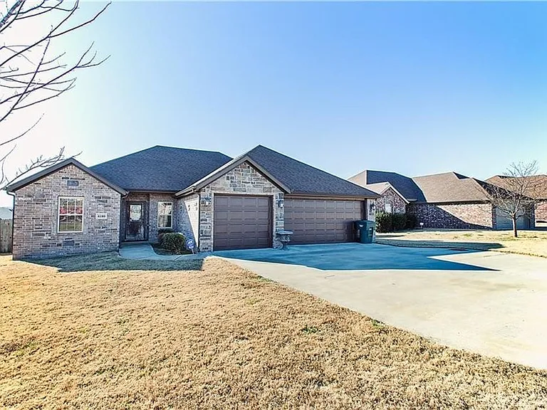4189 W Titus Dr — Photo 5