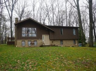 652 Clearfield Rd, Fenelton, PA 16034