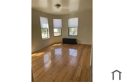 7 S Mayfield Ave #204 Photo 1