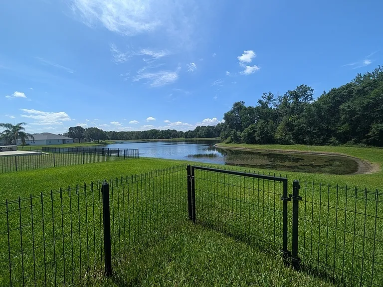 7730 Crescent Palm Dr — Photo 19
