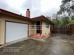1578 Wright St, Santa Rosa, CA 95404