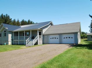 50578 Lake Annie Rd, Hancock, MI 49930