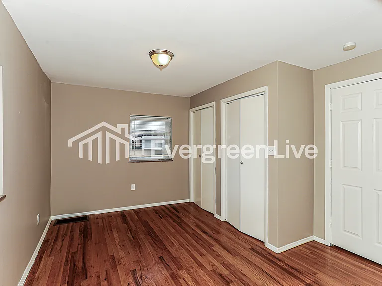 2161 Sylved Ln — Photo 11