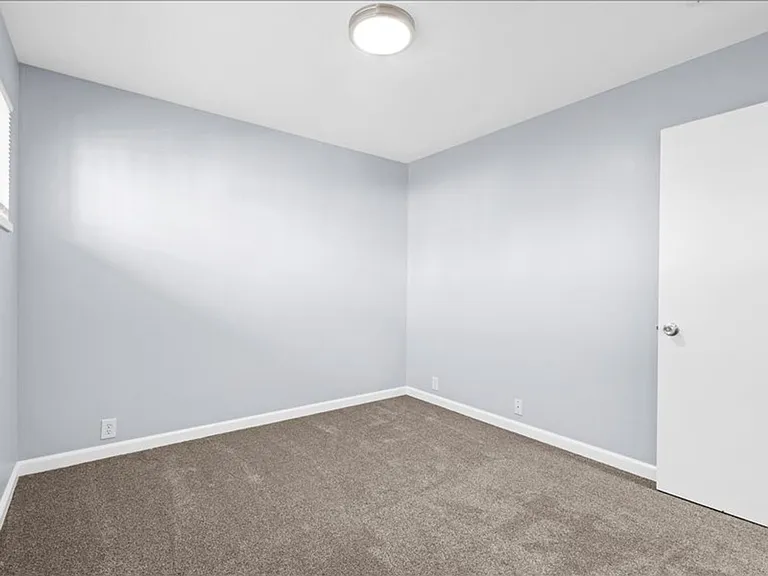 2500 Dana St — Photo 59