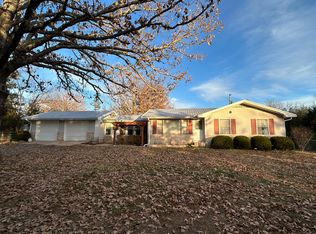 306 N State Route 17, Mountain view, MO 65548