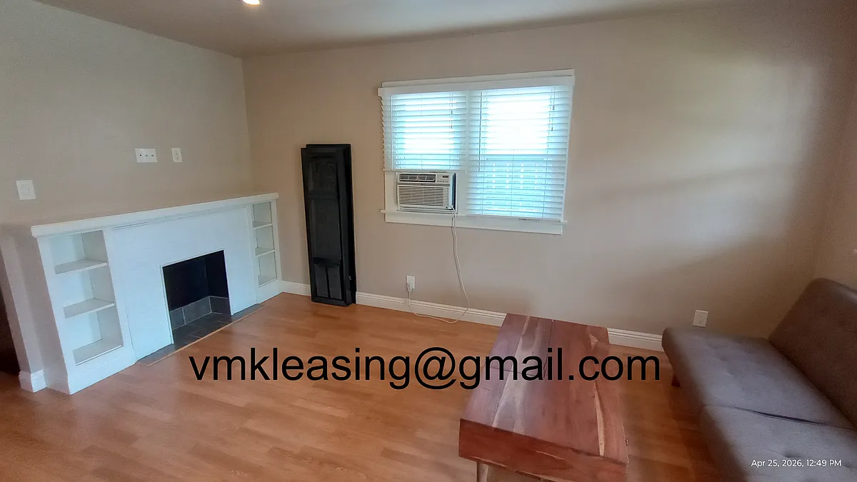 Building Photo - 1095 Bresee Ave
