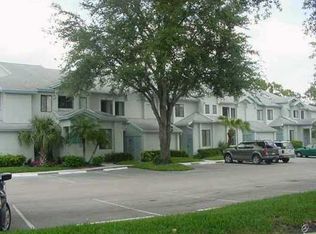 502 Harbour Pointe Way, Greenacres, FL 33413