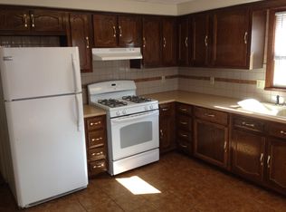 1230 S Prospect St APT 2, Nanticoke, PA 18634