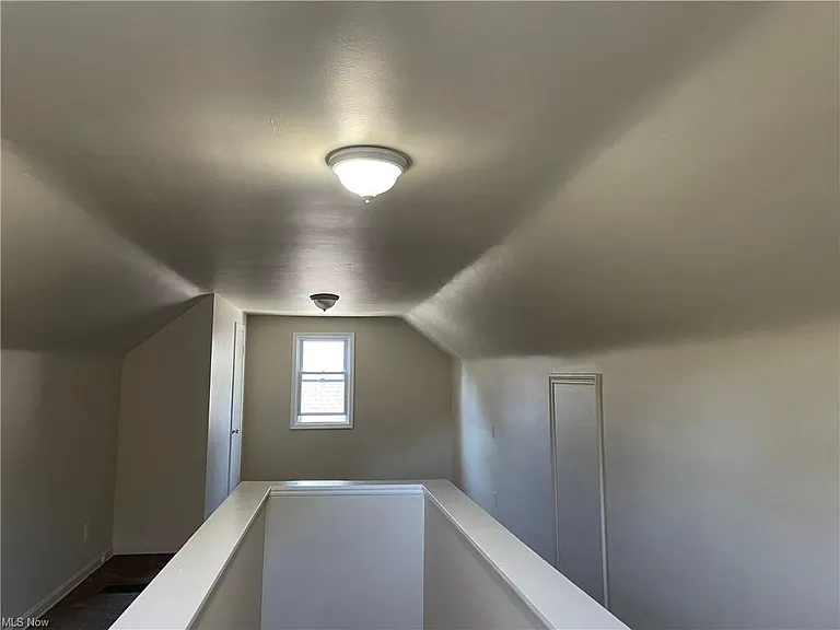 876 Frederick Blvd — Photo 9