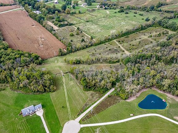 3rd image of 4465 Windy Meadows Dr