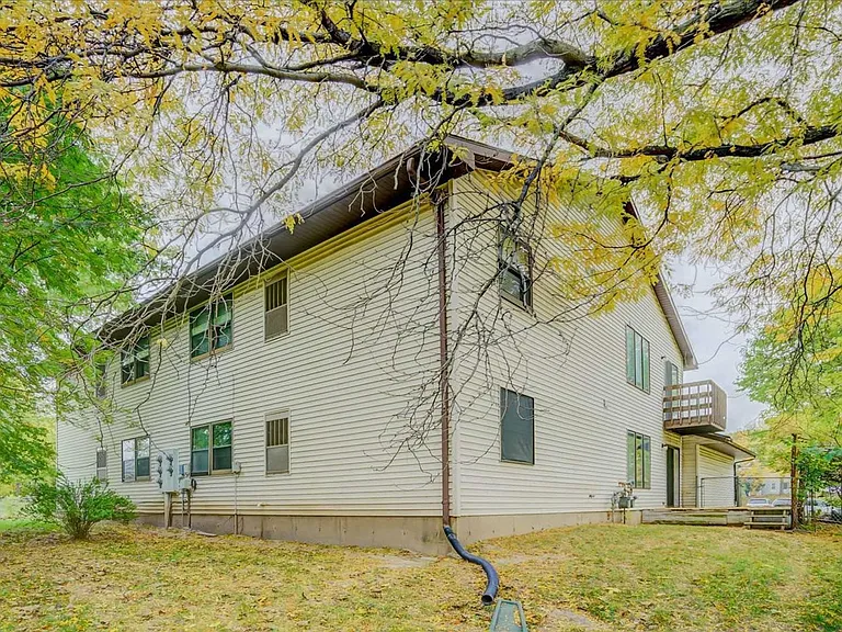 58 Sunfish Ct — Photo 2