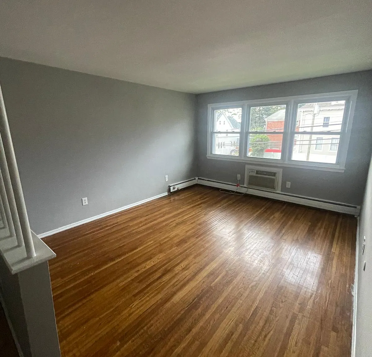1 bed, 700 sqft, $1,750 — Photo 1