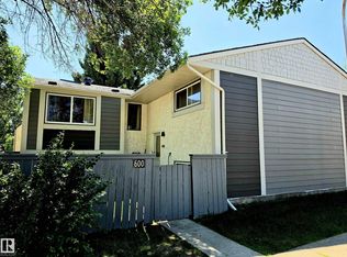 Willow Court, Edmonton, AB T5T 2K7