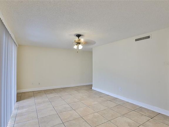 2nd image of 7210 N Manhattan Ave APT 513