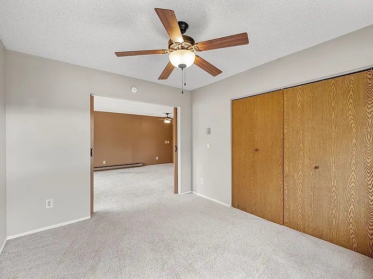 201 E Aubrey St — Photo 10