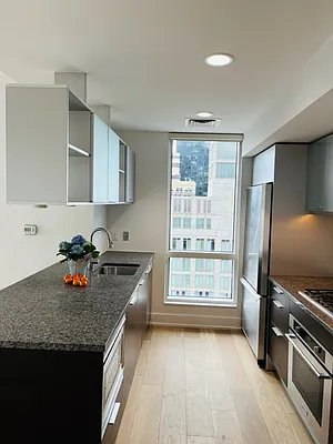 Rented by Realty Artes | media 8