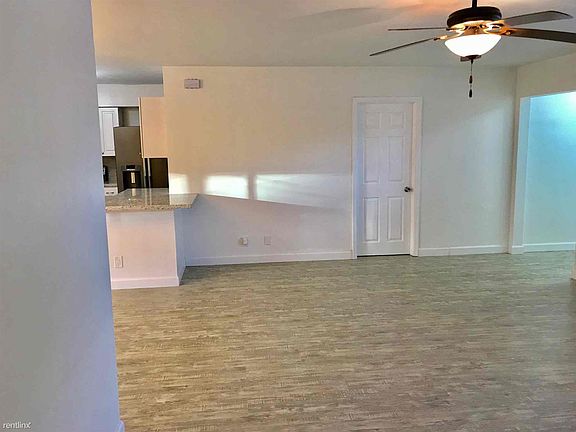 1_-_Full_Marketing_Photos-17