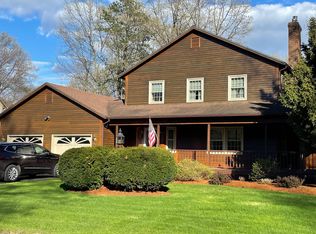 41 Lawrence J Dr, Colchester, VT 05446