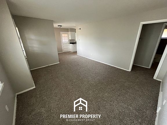 4th image of 3681 Southland St