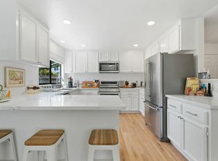 824 Falcon Way, Healdsburg, CA 95448