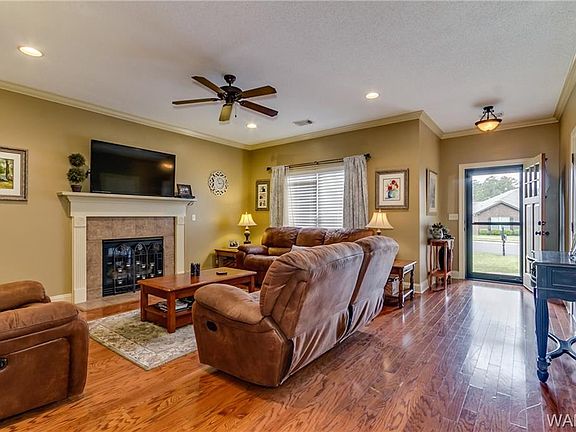 4th image of 7173 Mill Way